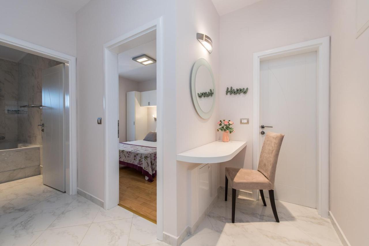 Ferienwohnung Pool Terrace Sea View Sarkic Novalja Exterior foto