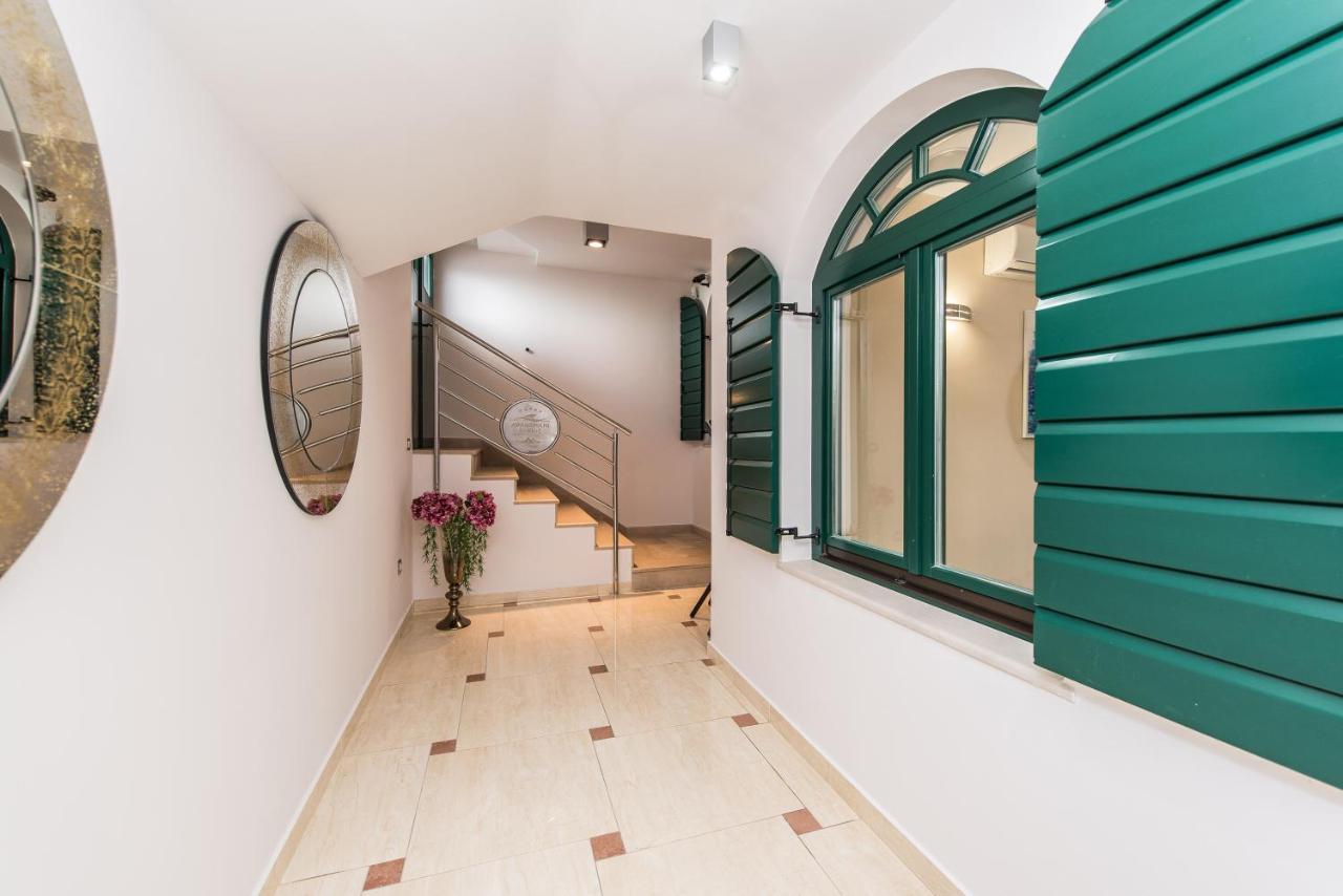 Ferienwohnung Pool Terrace Sea View Sarkic Novalja Exterior foto
