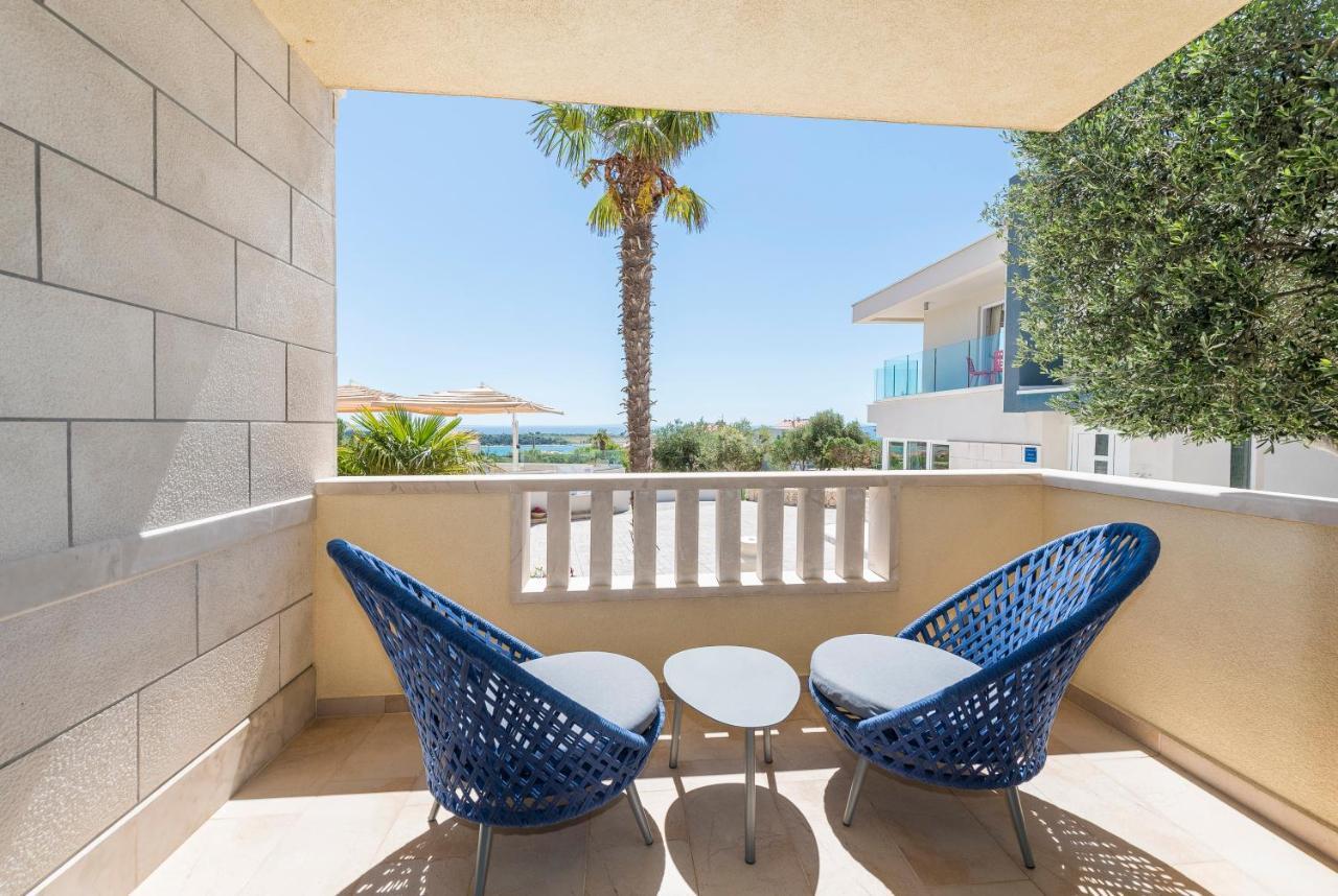 Ferienwohnung Pool Terrace Sea View Sarkic Novalja Exterior foto